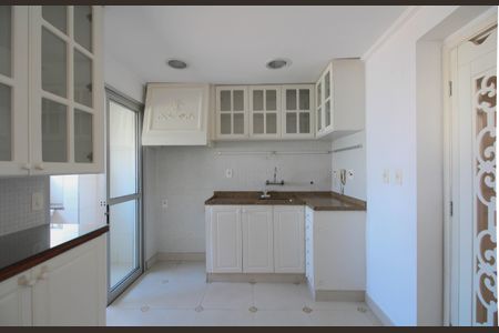 Apartamento para alugar com 87m², 3 quartos e 2 vagasCozinha - Armários