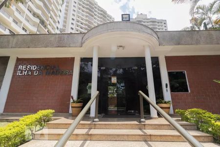 Apartamento para alugar com 186m², 4 quartos e 2 vagasFachada