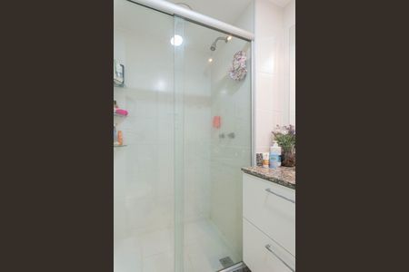 Apartamento à venda com 71m², 2 quartos e 1 vagaBanheiro Suíte