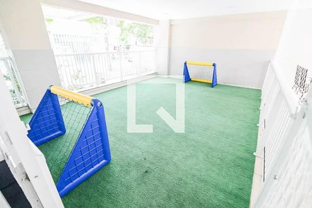 Apartamento à venda com 71m², 2 quartos e 1 vagaÁrea comum