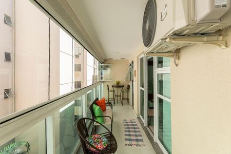 Apartamento à venda com 71m², 2 quartos e 1 vagaVaranda da Sala