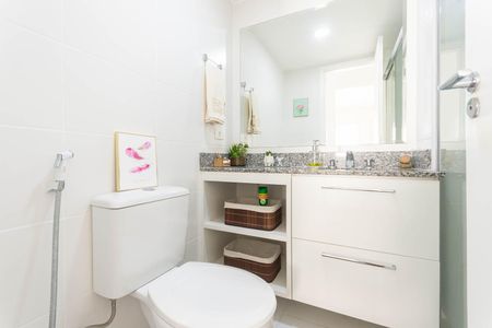 Apartamento à venda com 71m², 2 quartos e 1 vagaBanheiro