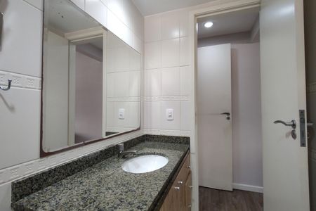 Apartamento à venda com 100m², 3 quartos e 2 vagasBanheiro da Suíte 1