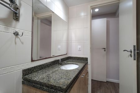 Apartamento à venda com 100m², 3 quartos e 2 vagasBanheiro da Suíte 1