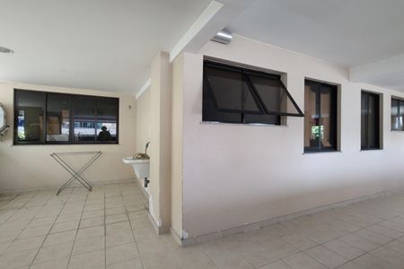 Apartamento à venda com 100m², 3 quartos e 2 vagasÁrea comum - Salão de festas