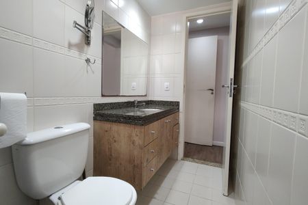 Apartamento à venda com 100m², 3 quartos e 2 vagasBanheiro da Suíte 1