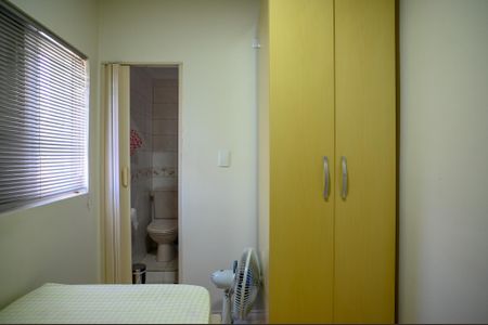 Apartamento à venda com 70m², 3 quartos e 1 vagaBanheiro - Suite