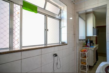 Apartamento à venda com 70m², 3 quartos e 1 vagaÁrea de Serviço