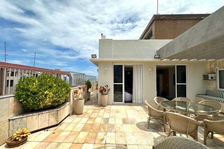 Apartamento à venda com 420m², 4 quartos e 6 vagasCobertura