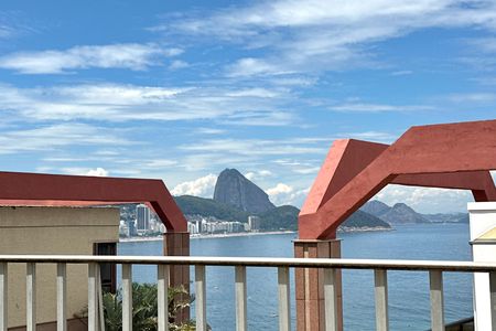 Apartamento à venda com 420m², 4 quartos e 6 vagasCobertura