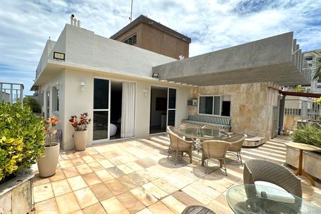 Apartamento à venda com 420m², 4 quartos e 6 vagasCobertura