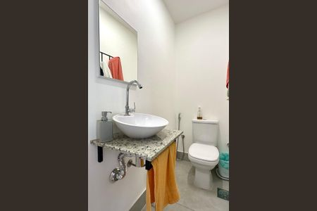 Apartamento à venda com 420m², 4 quartos e 6 vagasBanheiro de Serviço