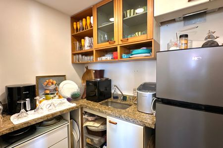 Apartamento à venda com 420m², 4 quartos e 6 vagasCobertura