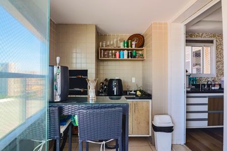 Apartamento à venda com 149m², 3 quartos e 2 vagasVaranda