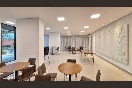 Apartamento à venda com 173m², 4 quartos e 3 vagas Apartamento à venda com 173m², 4 quartos e 3 vagasÁrea comum - Salão de festas
