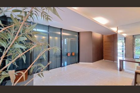 Apartamento à venda com 173m², 4 quartos e 3 vagas Apartamento à venda com 173m², 4 quartos e 3 vagasÁrea comum