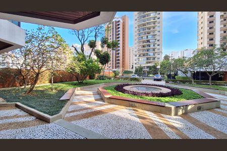 Apartamento à venda com 173m², 4 quartos e 3 vagas Apartamento à venda com 173m², 4 quartos e 3 vagasÁrea comum