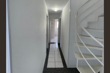 Apartamento à venda com 172m², 3 quartos e 1 vaga Apartamento à venda com 172m², 3 quartos e 1 vagaSala