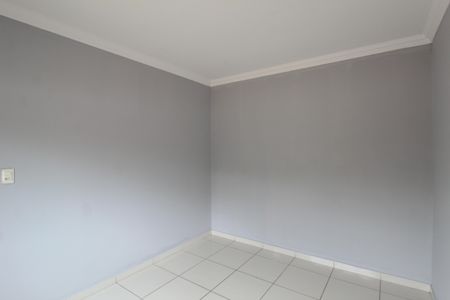 Casa à venda com 85m², 2 quartos e 1 vagaQuarto