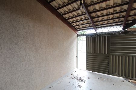 Casa à venda com 85m², 2 quartos e 1 vagaGaragem