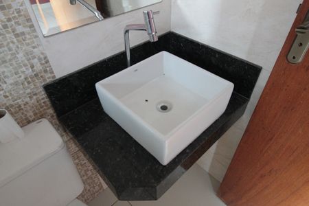 Casa à venda com 85m², 2 quartos e 1 vagaBanheiro da Suite