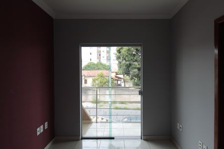 Casa à venda com 85m², 2 quartos e 1 vagaSuite