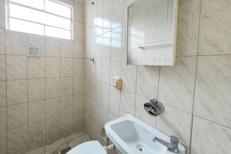 Casa à venda com 100m², 2 quartos e 4 vagasBanheiro Suíte