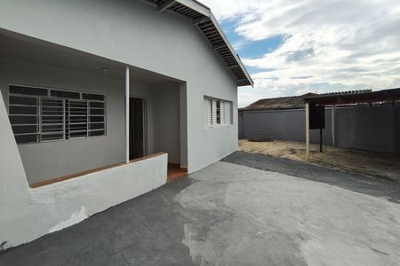 Casa à venda com 100m², 2 quartos e 4 vagasQuintal - Garagem