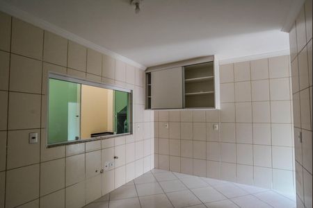 Casa para alugar com 150m², 2 quartos e 3 vagasCozinha