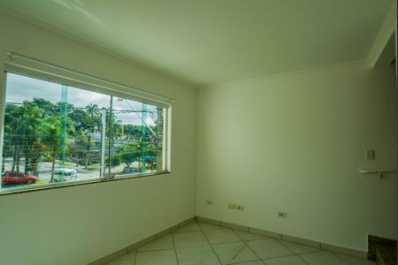 Casa para alugar com 150m², 2 quartos e 3 vagasSala