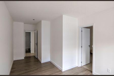 Apartamento à venda com 124m², 3 quartos e 2 vagasSuíte 3