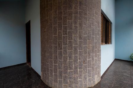 Casa à venda com 650m², 5 quartos e 11 vagasVaranda