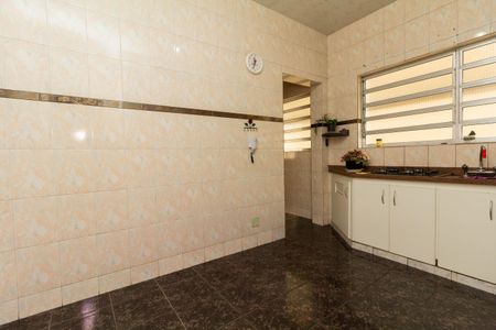Casa à venda com 650m², 5 quartos e 11 vagasCozinha