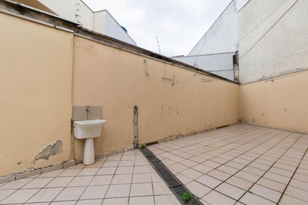 Casa à venda com 650m², 5 quartos e 11 vagasQuintal