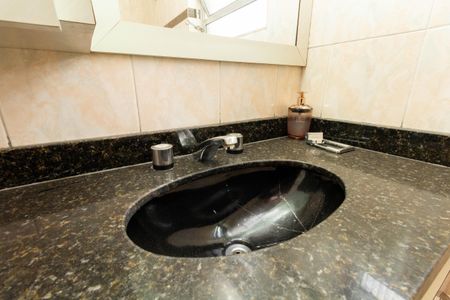 Casa à venda com 650m², 5 quartos e 11 vagasBanheiro da Suíte 3