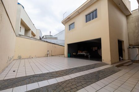 Casa à venda com 650m², 5 quartos e 11 vagasQuintal