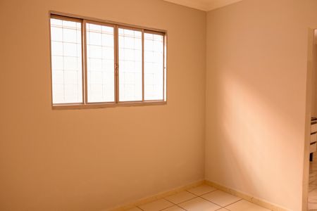 Casa à venda com 135m², 4 quartos e 2 vagas Casa à venda com 135m², 4 quartos e 2 vagasCozinha