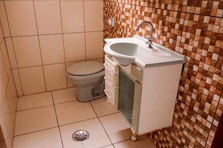 Casa à venda com 135m², 4 quartos e 2 vagas Casa à venda com 135m², 4 quartos e 2 vagasLavabo