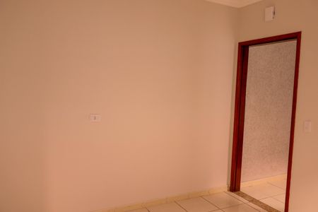 Casa à venda com 135m², 4 quartos e 2 vagas Casa à venda com 135m², 4 quartos e 2 vagasCozinha