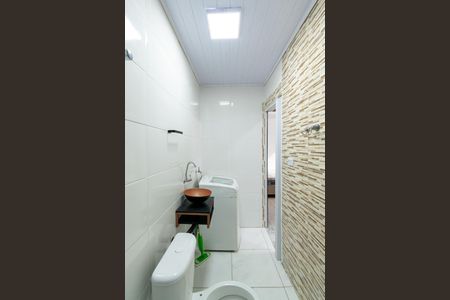 Casa de condomínio para alugar com 30m², 1 quarto e sem vagaBanheiro