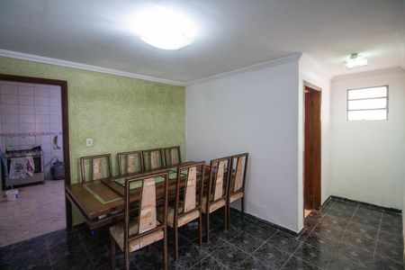 Casa à venda com 156m², 3 quartos e 5 vagasSala