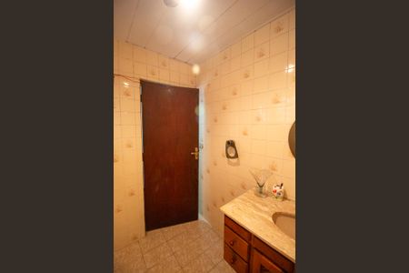 Casa à venda com 156m², 3 quartos e 5 vagasBanheiro de Serviço