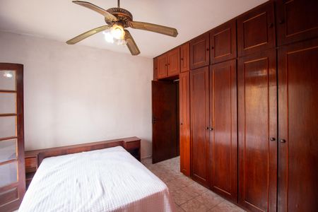 Casa à venda com 156m², 3 quartos e 5 vagasQuarto 3