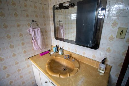 Casa à venda com 156m², 3 quartos e 5 vagasBanheiro Social