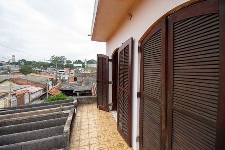 Casa à venda com 156m², 3 quartos e 5 vagasSacada/Quarto 3