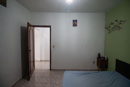 Casa à venda com 156m², 3 quartos e 5 vagasQuarto 2