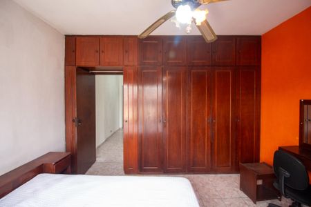 Casa à venda com 156m², 3 quartos e 5 vagasQuarto 3