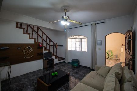 Casa à venda com 156m², 3 quartos e 5 vagasSala