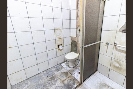 Casa à venda com 120m², 3 quartos e sem vaga Casa à venda com 120m², 3 quartos e sem vagaBanheiro 2