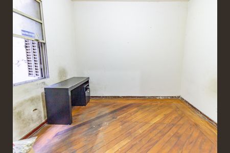 Casa à venda com 120m², 3 quartos e sem vaga Casa à venda com 120m², 3 quartos e sem vagaQuarto 1